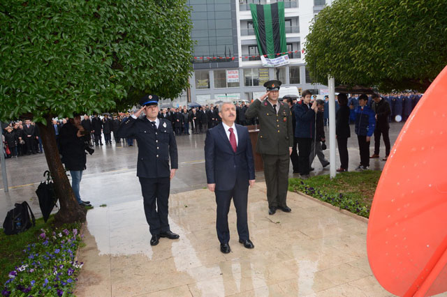 Atatürk'ün Akhisar'a gelişinin 95. yıldönümü törenle kutlandı