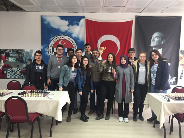 Farabi MTAL’de gelenek değişmedi