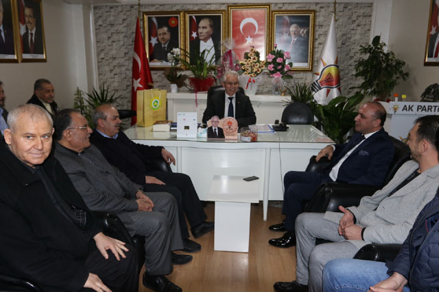 ATSO Başkanı Yılmaz’dan AK Parti İlçe Teşkilatına ziyaret
