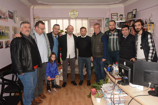 Akhisarspor Yönetimi ve Okan Buruk Akhisar Haber’i ziyaret etti