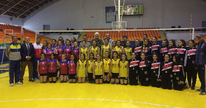 23 Nisan Voleybol yıldız kızlar müsabakaları tamamlandı