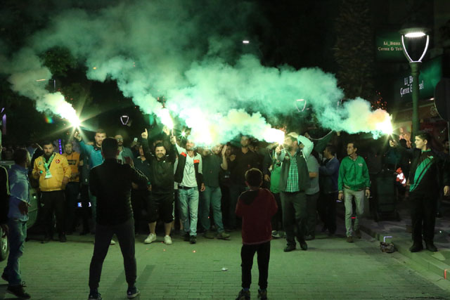 T.M. Akhisarspor, final heyecanını sokaklara taşıdı