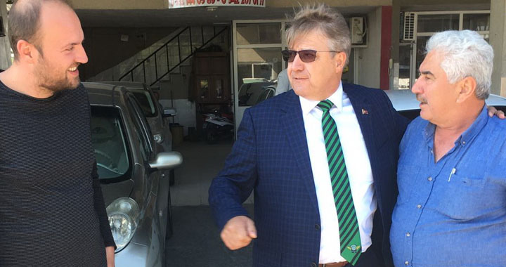 Ak Partili aday adayı Karaoğlu seçim çalışmalarını Galericiler Sitesinde sürdürdü