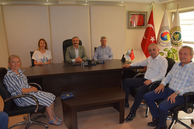 CHP Teşkilatı ve Milletvekili adayları, ATSO'yu ziyaret etti