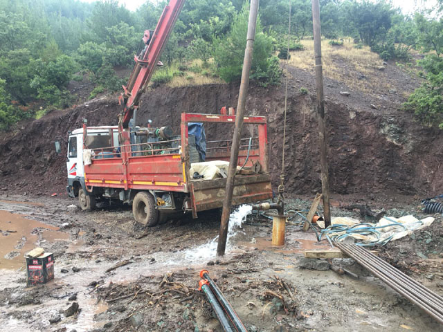 Hanpaşa’da 3 buçuk litre verime sahip su elde edildi