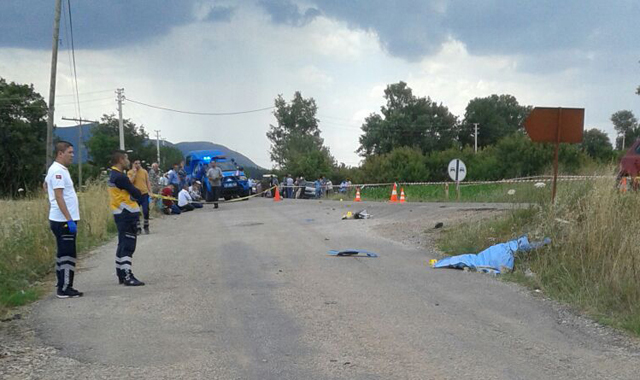 15 yaşındaki motosiklet sürücüsü kazada öldü