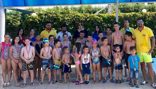 Gölmarmara yüzme kursları Ege Yüzme Akademide tamamlandı