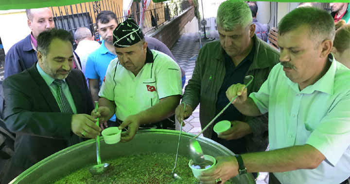 MASKİ Akhisar personelinden aşure hayrı