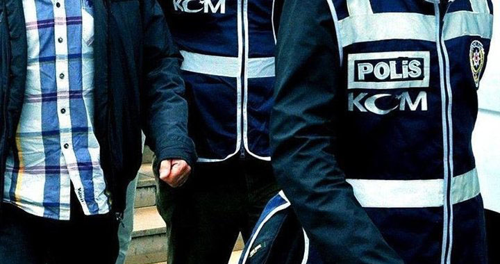 Firari FETÖ'cü avukat Akhisar'da yakalandı
