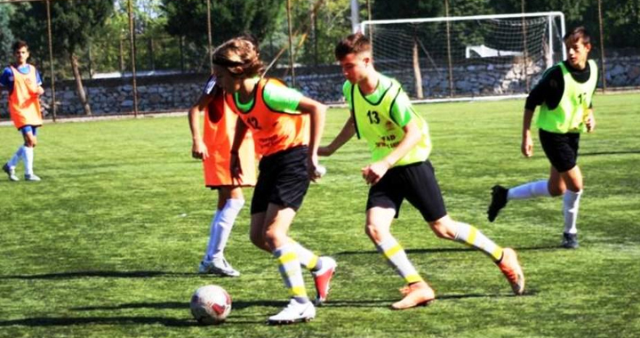 Manisa’dan Ege Bölgesi Karmasına 7 Futbolcu Seçildi