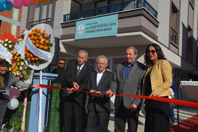 Gülenyüzler Rehabilitasyon merkezi hizmete açıldı