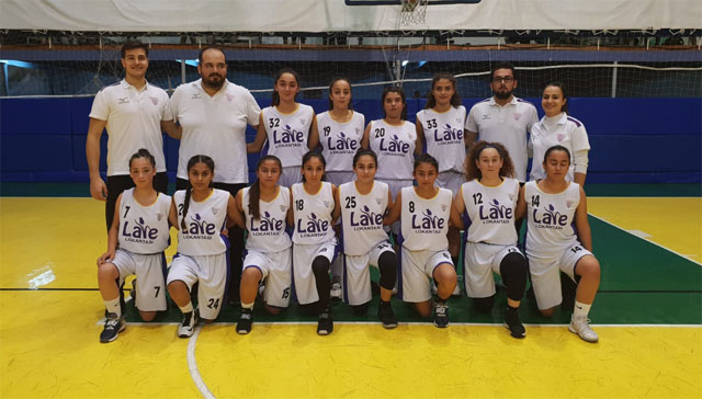 Akhisargücü U-14 Kız Basketbol takımı 1 sayı farkla kaybetti