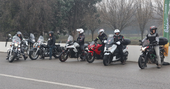 Motosikletçilere Akhisar Belediyesinden güvenlik ve ileri sürüş eğitimi