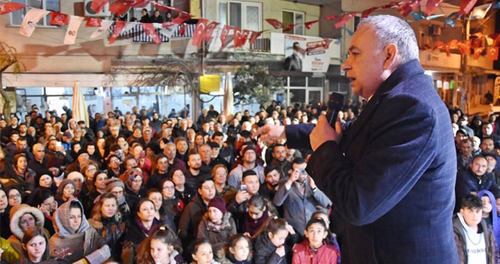 Bakırlıoğlu; “Tarım Bakanı Akhisar’a baktı baktı gitti”