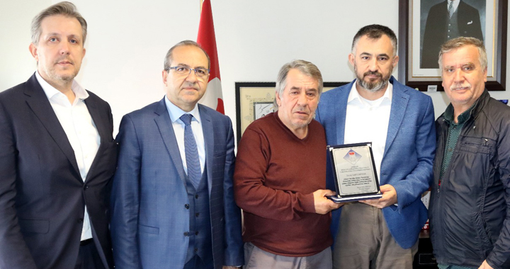 Hasan Kirazoğlu, Latif Çakmak'ı ziyaret etti