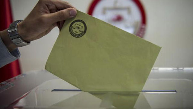 Akhisar'da sandık sandık Büyükşehir Belediye Başkan Adayları oy dağılımı