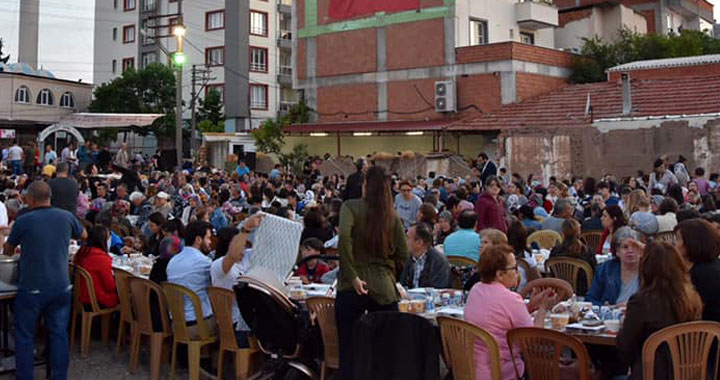 BAL- GÖÇ’ün iftar yemeğine yoğun ilgi