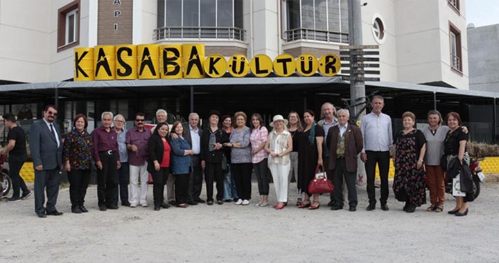 Akhisar’da Şiir günleri programından muhteşem sezon finali