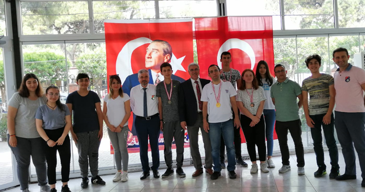 19 Mayıs Atatürk’ü Anma Gençlik ve Spor Bayramı satranç turnuvası