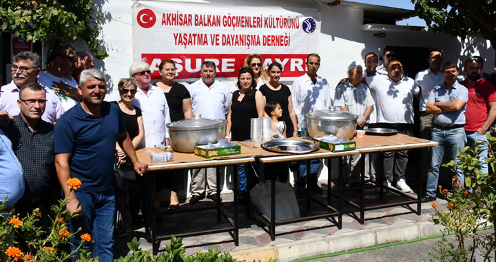 Bal-Göç'ten geleneksel aşure hayrı