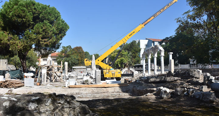 Thyateira Roma Caddesi Sütunları ikinci etabı başladı