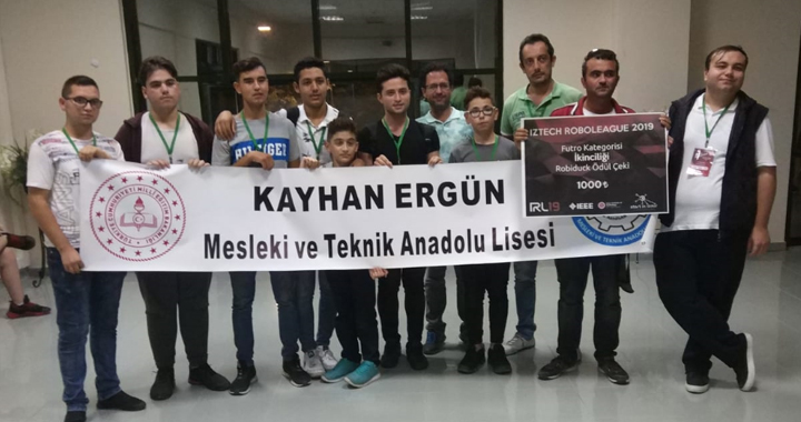 Akhisar Kayhan Ergün MTAL Robot kulübü ikinci oldu
