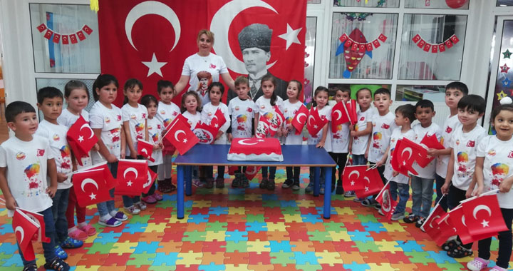 Şehit Yüzbaşı Necdi Şentürk Anaokulu 29 Ekim Cumhuriyet bayramı coşkusu