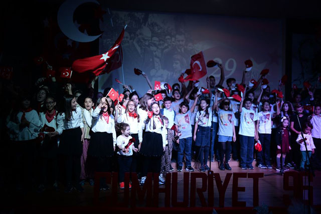 29 Ekim Cumhuriyet Bayramının 96. Yılı Bahçeşehir Koleji’nde coşkuyla kutlandı!