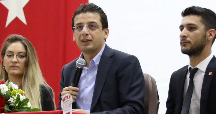 Milletvekili Yunus Emre’den Akhisar’da Cumhuriyet Konferansı