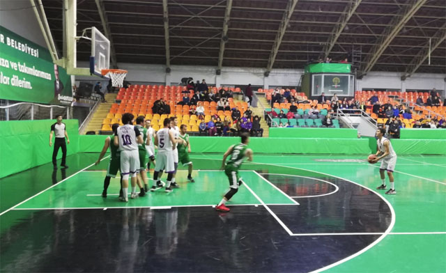 Akhisargücü, Salihli Belediyespor’u 95-64 mağlup etti