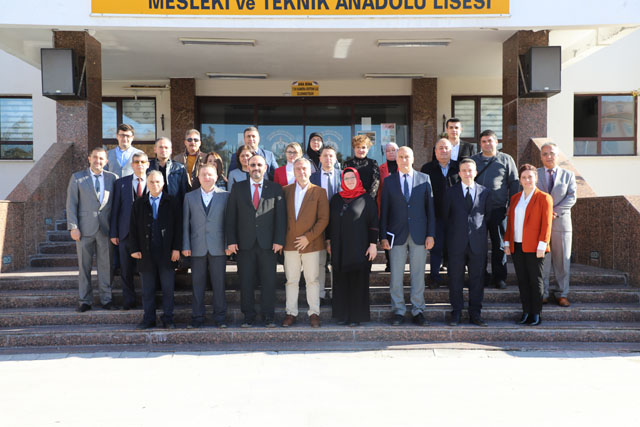 Manisa okulları, Zeynep Gülin Öngör MTAL’i ziyaret etti