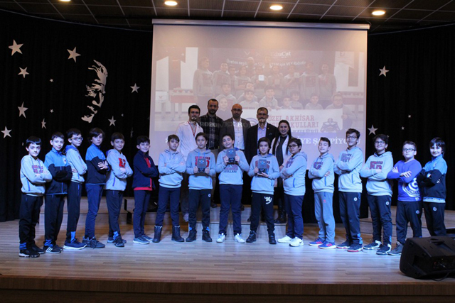 Eksen Okulları, VEX IQ’da Türkiye rekoru kırarak şampiyon oldu