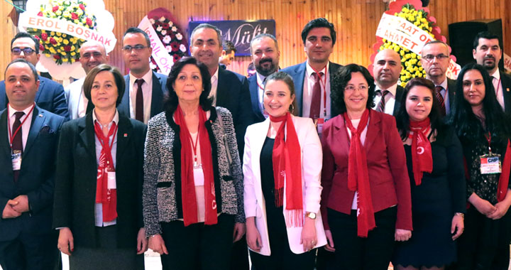 CHP Akhisar İlçe Başkanlığını Umut Çavuş ve ekibi kazandı
