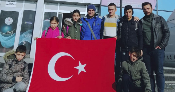Akhisarlı atletler, Türkiye Salon Şampiyonasından madalya ile döndü