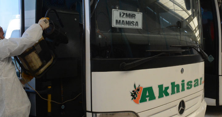 Akhisar Seyahat Otobüsleri virüs tehdidine karşı dezenfekte edildi