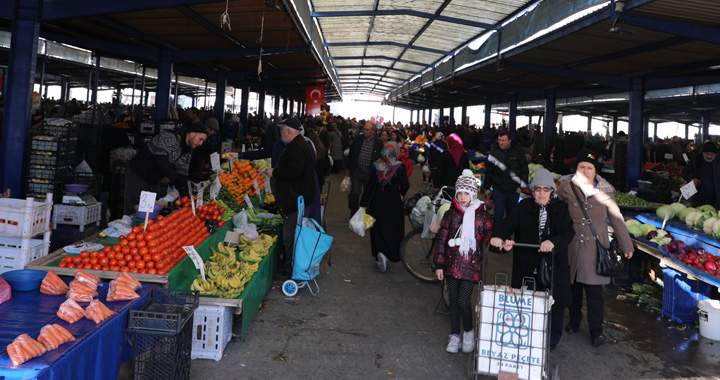 Akhisar çarşamba pazarı açılacak mı?