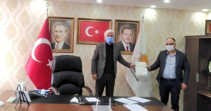 AK Parti Akhisar İlçe Başkanı Füzün’e görev tebliğ edildi