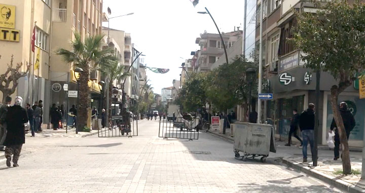 Akhisar'da sokaklar bugün daha sakin