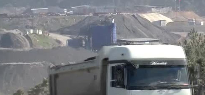 Soma'da maden ocağında göçük 1 ölü, 2 kişiyi kurtarma çalışmaları sürüyor