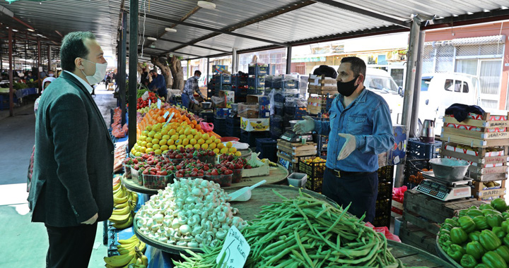 Başkan Dutlulu, pazarcı esnafını ziyaret etti