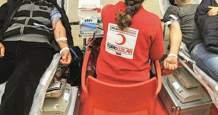 Genç Memur-Sen’den kan bağışı kampanyası