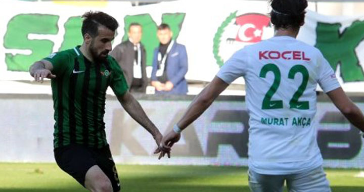 Altay, Erhan Çelenk'i kadrosuna kattı