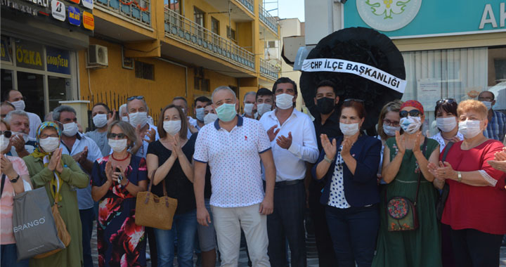CHP İlçe teşkilatı, MASKİ'ye kadar yürüyerek basın açıklaması yaptı