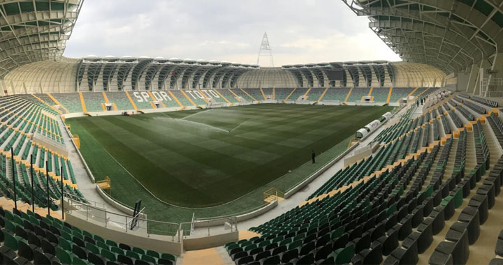 Akhisarspor’da ayrılıklar sürüyor