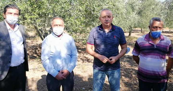 Bakırlıoğlu: Manisa büyükşehir çiftçiyi mağdur etti