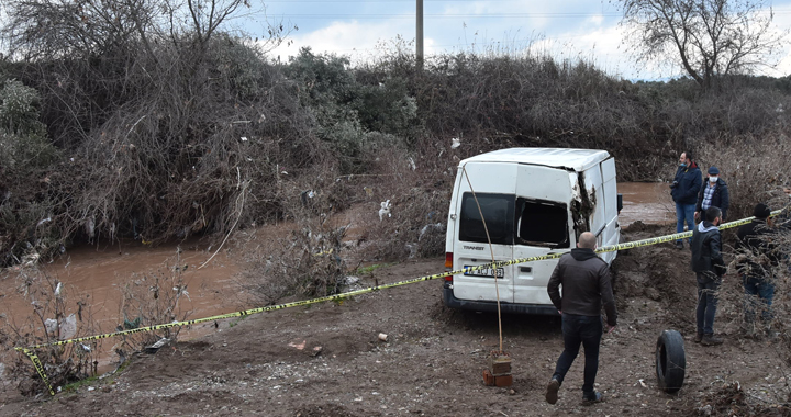 Çaya düşen araçtaki kayıp vatandaş bulundu