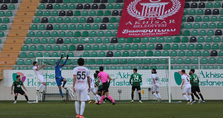 Akhisarspor, 3 puanı 3 golle aldı