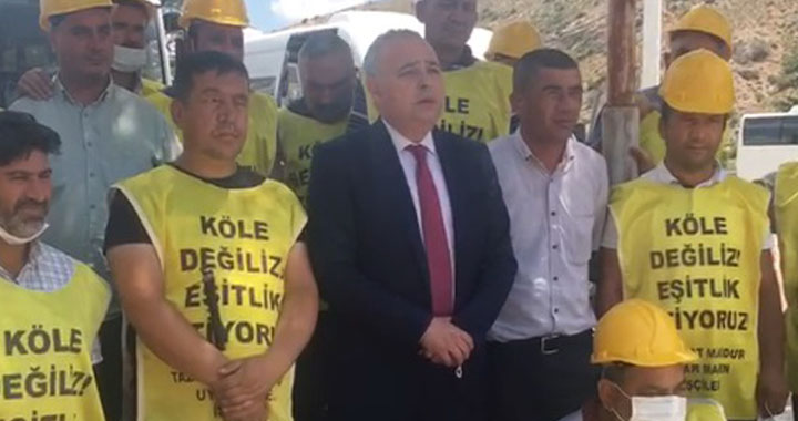 Bakırlıoğlu, Ankara’da Somalı  işçileri karşıladı