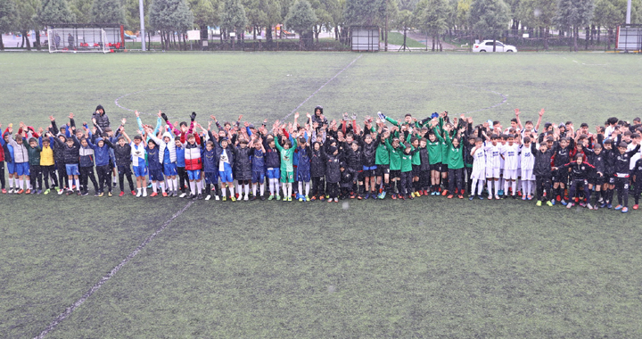 Akhisar Belediyesi Bahar Futbol Turnuvası başladı