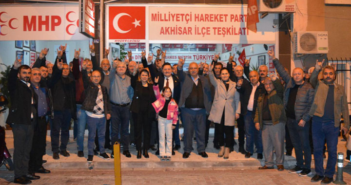 MHP Aday Adayı Akın Çakır İlçe teşkilatını ziyaret etti